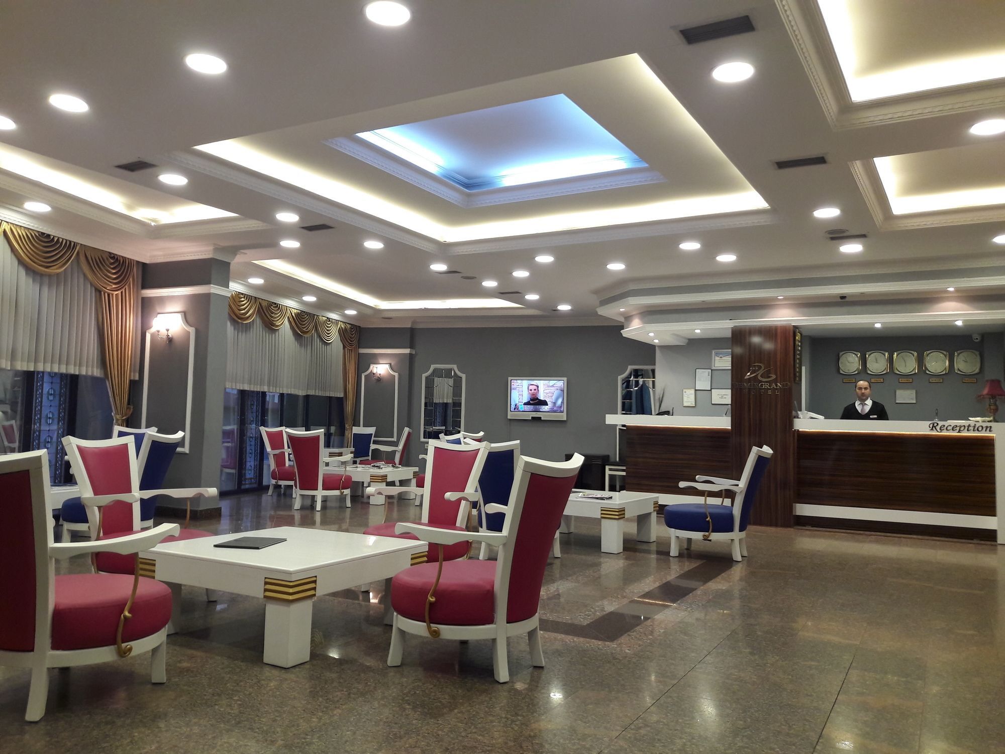 Demirgrand Hotel Trabzon Exterior foto